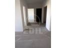 Apartament de 3 camere ,de vanzare