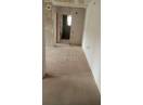 Apartament de 3 camere ,de vanzare