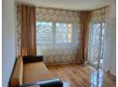 Apartament cu 3 camere decomandate zona Aurel Vlaicu