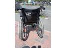 Vând cărucior persoane cu dizabilități
