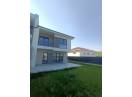 Casa cuplată 4 camere in Chinteni, teren 600 mp, utili 182 mp