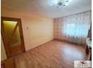 Vanzare apartament trei camere in Cugir, etaj 1