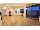 Apartament finisat, cu parcare, zona Campului