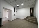 Spatiu comercial stradal 44mp, Motilor colt cu strada Piezisa
