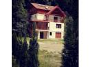 Vand Cabana 8 camere in Valea Vadului (Iara), 50 KM de Cluj