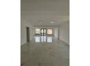 Spatiu Comercial | 70 Mp | Curte 90 Mp | 2 Parcari |  Floresti Terra