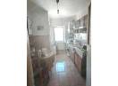 Apartament cu 3 camere decomandate, confort I, cu finisaje clasice, 2 bai, in zona Flora