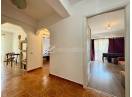 Apartament decomandat, 2 camere, bucatarie, terasa + parcare
