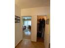 Apartament cu 2 camere decomandate, confort I, etaj intermediar, finisat, mobilat si utilat, cu parcare si 2 balcoane, zona Kaufland