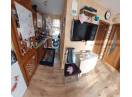 Apartament nou cu 3 camere decomandate, confort I, etaj 1, finisat modern, mobilat si utilat, cu garaj sub bloc si 2 balcoane