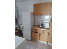 Închiriez apartament