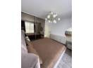 Apartament nou cu 3 camere decomandate, confort sporit, 75 mp, superfinisat, mobilat si utilat, cu garaj sub bloc, in Marasti