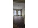 Apartament in casa, parcare privata, curte comuna