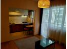 Închiriez apartament cu 2 camere și garaj subteran in Zorilor zona Goldeni Tulip.Este situat la etajul 2/4 bloc nou cu lift și centrala proprie.Nu se accepta animale de companie