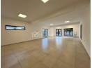 Spatiu comercial 96mp, parcari si curte exterioara, zona Str. Maramuresului