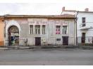 Proiect de clinică sau birouri în centru – casă cu demisol, de renovat
