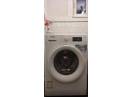 Vând mașină de spălat rufe Wirlpool în stare bună de funcționare