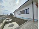 Casa eficienta energetic, noua, cu pod mansardabil generos