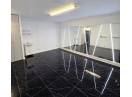 Spatiu comercial cu 3 camere de inchiriat pe Plopilor!