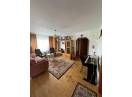 Apartament cu 4 camere decomandate, 84mp, etaj intermediar, finisat, mobilat si utilat, cu 2 bai si 2 balcoane