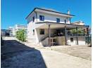 Casa pentru activitati de birouri in zona Mercedes-Benz