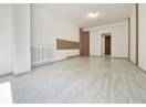 Spatiu comercial cu vitrina si acces stradal langa podul Calvaria