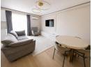 Apartament nou cu 4 camere, 100mp, etaj 1, superfinisat, mobilat si utilat, cu garaj sub bloc, 2 bai si 2 balcoane