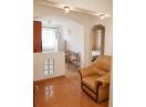 Apartament cu 2 camere decomandate, 52mp, etaj intermediar, finisat, mobilat si utilat, cu 2 balcoane