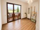 Apartament nou cu 2 camere de 58mp, etaj 1, finisat modern, mobilat si utilat cu garaj sub bloc, in Europa