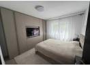 Apartament ultrafinisat cu 3 camere, mobilat si utilat, zona Ciortea !
