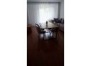 PF dau in chirie apartament  2 camere living zona centrala str Dorobantilor.