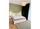 Apartament nou cu 2 camere confort I, etaj intermediar, finisat modern, mobilat si utilat, cu parcare, zona Intre Lacuri