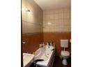 Apartament 2 camere în clădire interbelică, Centru, 52 mp