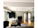 Apartament nou cu 2 camere decomandate, 82mp, etaj 1, superfinisat, mobilat si utilat, cu garaj sub bloc, in Centru