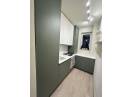 Apartament nou cu 3 camere decomandate, confort I, 65mp, superfinisat, mobilat si utilat, cu 2 bai si parcare