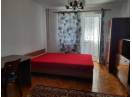 Inchiriez apartament 3 camere