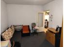 Apartament cu 2 camere decomandate, confort I, etaj intermediar, finisat, mobilat si utilat in zona Calvaria