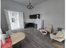 Apartament cu 3 camere 69mp, etaj 1, finisat modern si mobilat, cu parcare, langa Teatru National
