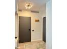 Apartament nou cu 2 camere confort I, etaj 1, finisat modern, mobilat si utilat, cu garaj