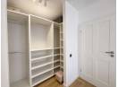 Apartament nou cu 2 camere, 66mp, etaj intermediar, superfinisat, mobilat si utilat in Centru