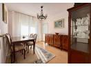 Apartament cu 4 camere decomandate, 82mp, etaj 2, finisat, mobilat si utilat, cu 2 bai, 2 balcoane si garaj in Zorilor