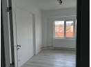 Apartament cu 4 camere decomandate, confort sporit, 92 mp, etaj 2, cu parcare, in Centru, zona Prefecturii