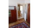 Dau in chirie apartament la casa , in zona Andrei Muresanu