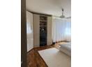 Apartament nou cu 3 camere decomandate, 94mp, etaj 1, finisat modern, mobilat si utilat, cu garaj sub bloc, A.Muresanu