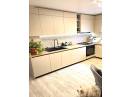 Apartament cu 3 camere decomandate, confort I, 67mp, etaj intermediar in bloc de 4 etaje, finisat modern, mobilat si utilat, in Zorilor
