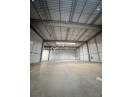 Spatiu logistic 2200mp, H=11m, ISU, curte generoasa, 5 usi, parc Nervia