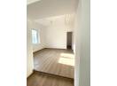 Apartament cu 3 camere de 60mp, etaj 1, superfinisat, mobilat in Centru