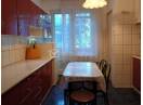 De vanzare un  apartament cu 3 camere confort LUX
