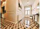 Apartament spectaculos cu 3 camere, 109 mp, la etajul 2 al Palatului Sebestyén, Piața Unirii