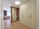 Apartament nou cu 2 camere decomandate, 55mp, etaj 1, superfinisat, mobilat si utilat, cu parcare, zona Intre Lacuri